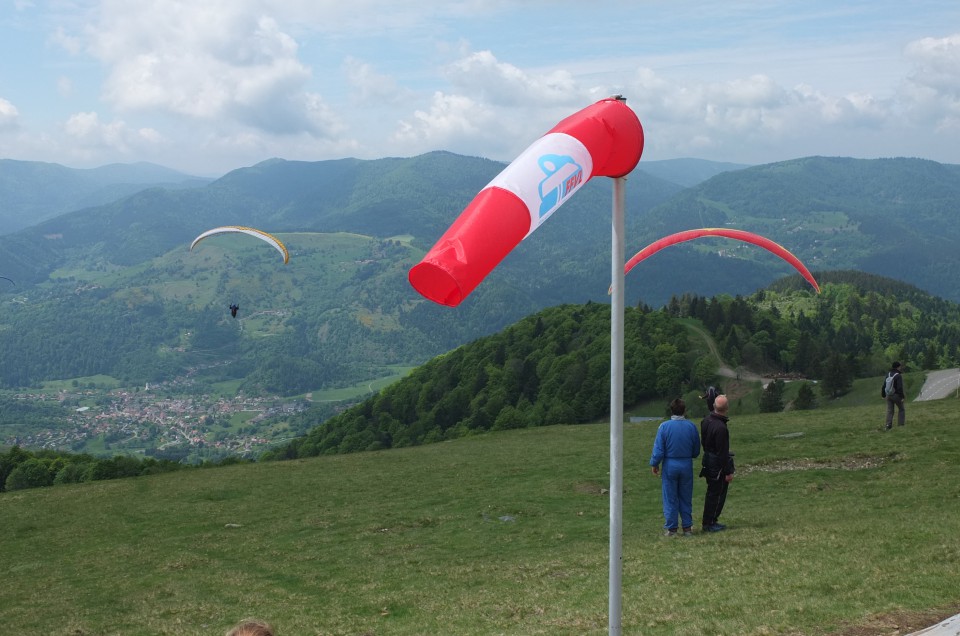 Tour de Parapentes (Tour der Paraglider) Le Treh Elsaß Frankreich